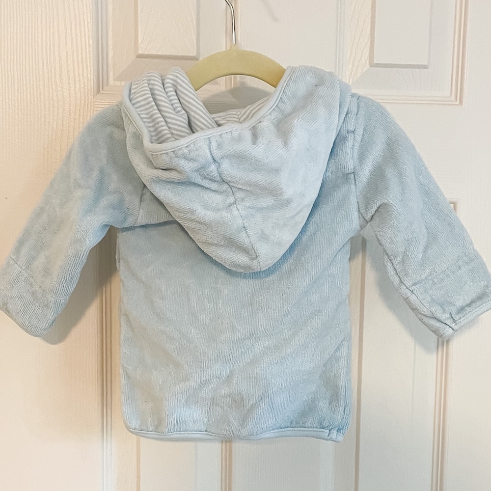 🏷️ Free Add-On | Carters Blue Bear Baby Bath Robe - Picture 2 of 4